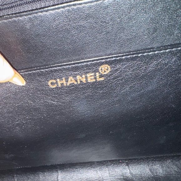 Chanel vintage caviar quilted business bag - Picture 12 of 14